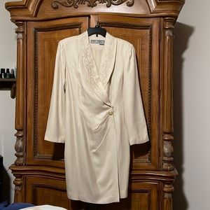 LIZ CLAIBORNE VINTAGE  DECORATIVE COAT DRESS